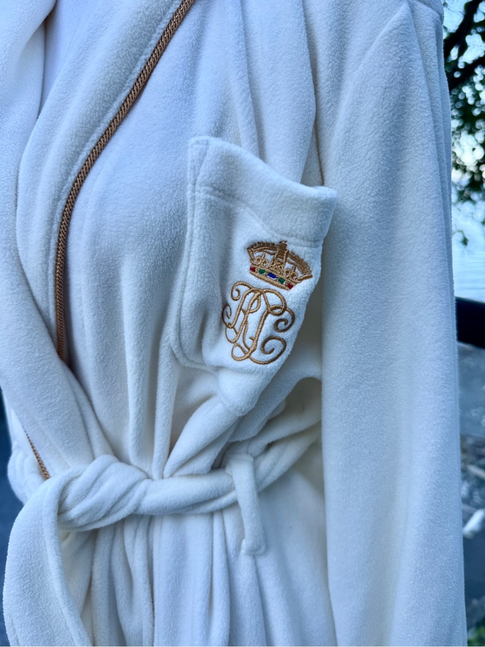 Lauren Ralph Lauren NWT Cream w Gold Trim Microfleece Monogrammed Robe XL - Picture 4 of 12